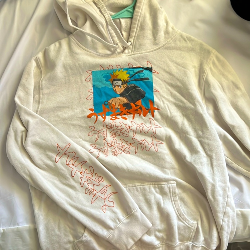 Men’s Naruto Hoodie w/ 8 pairs socks Naruto themed